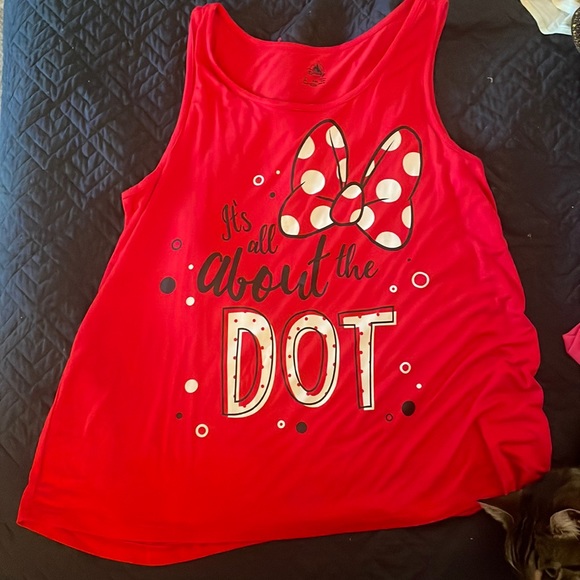 Disney Tops - Disney World “it’s all about the dot” shirt